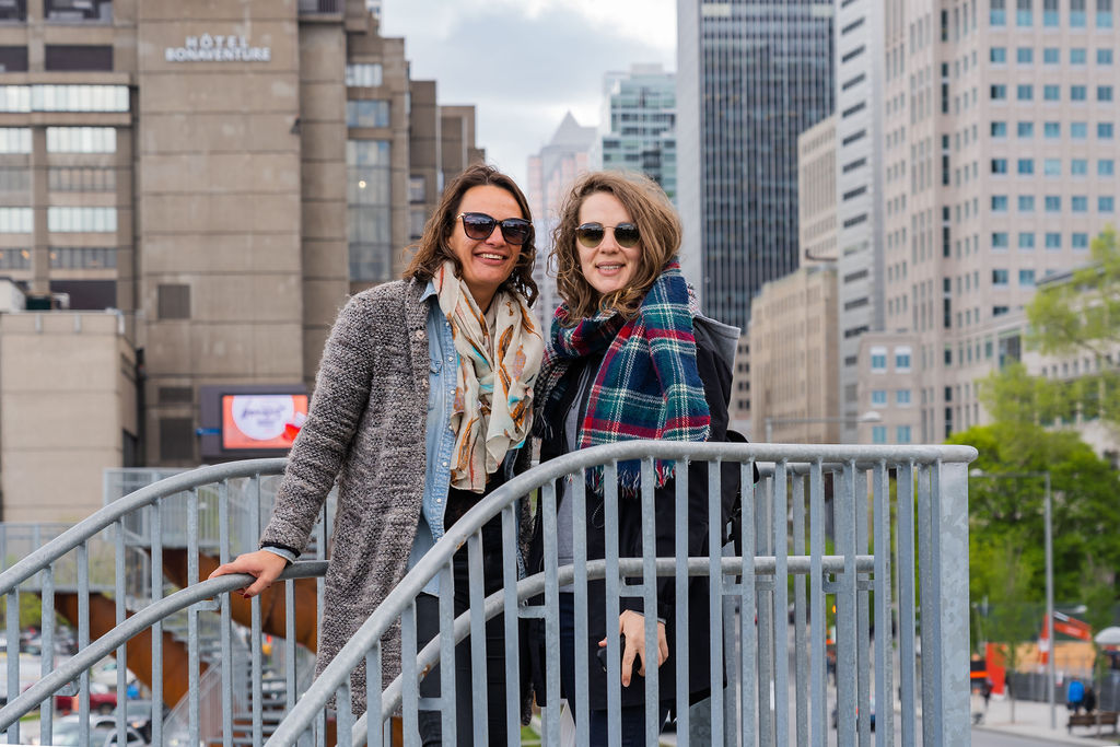 Emmanuelle and Mélanie visiting Montreal